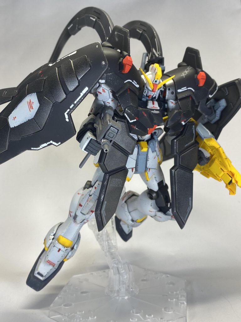 マシンガンポーズ