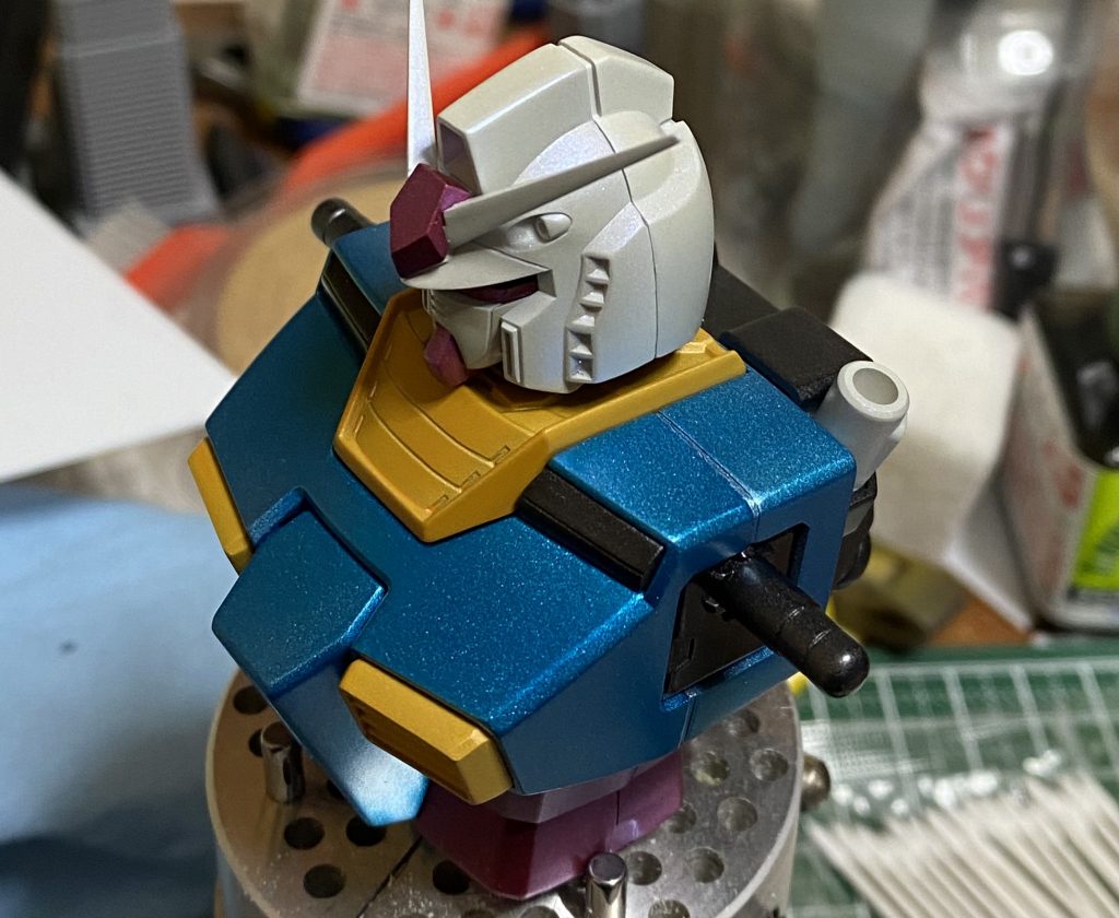 加工自体はパーツを剥がすだけと言うシンプルなモノですので塗装にウェイトの置かれた作業でした