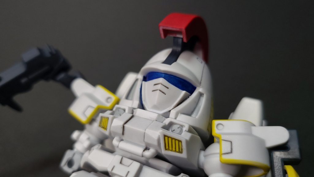 製作小話基本は筆塗りですが細かい部分にはつまようじを使用しています僕はパーツごとに色を塗ることが多いので1パーツ内での塗り分けは勉強になりました最後にGジェネレーションFシリーズのこのキット説明書にも設計プランなどが書かれており懐かしく思いましたクロスシルエットシリーズなどとは異なり可動などはあまりしませんがかわいいのでヨシ！気分転換にもなりますのでおすすめのキットですよここまで見ていただいてありがとうございましたビタミンなどの栄養を摂って風邪などひかないようにお過ごしください🍊✨