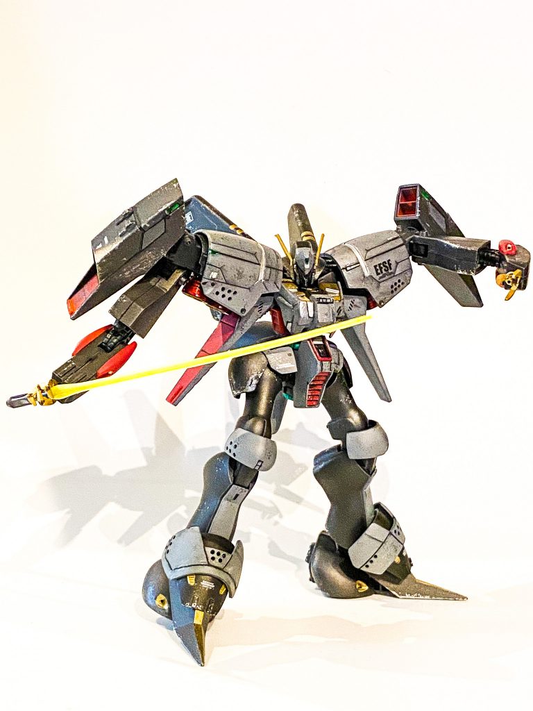 スジボリ、プラ板チップ、シイタケなど。