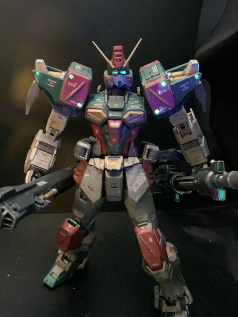 で、汚しすきなもので…\(//∇//)\ ドライブラシ→チッピング→タミヤウェザリングマスター→つや消しで仕上げました。