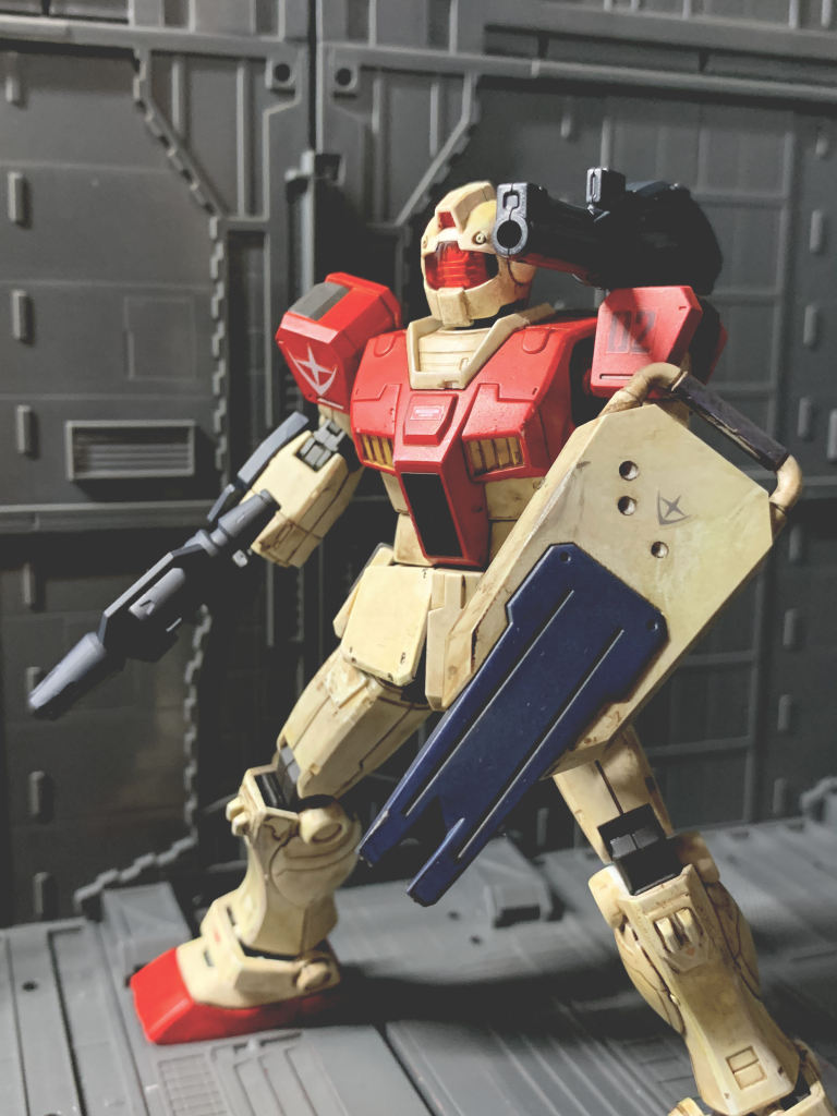 ショルダーキャノン。オリジンガンダムのを無改造で取り付けています。 