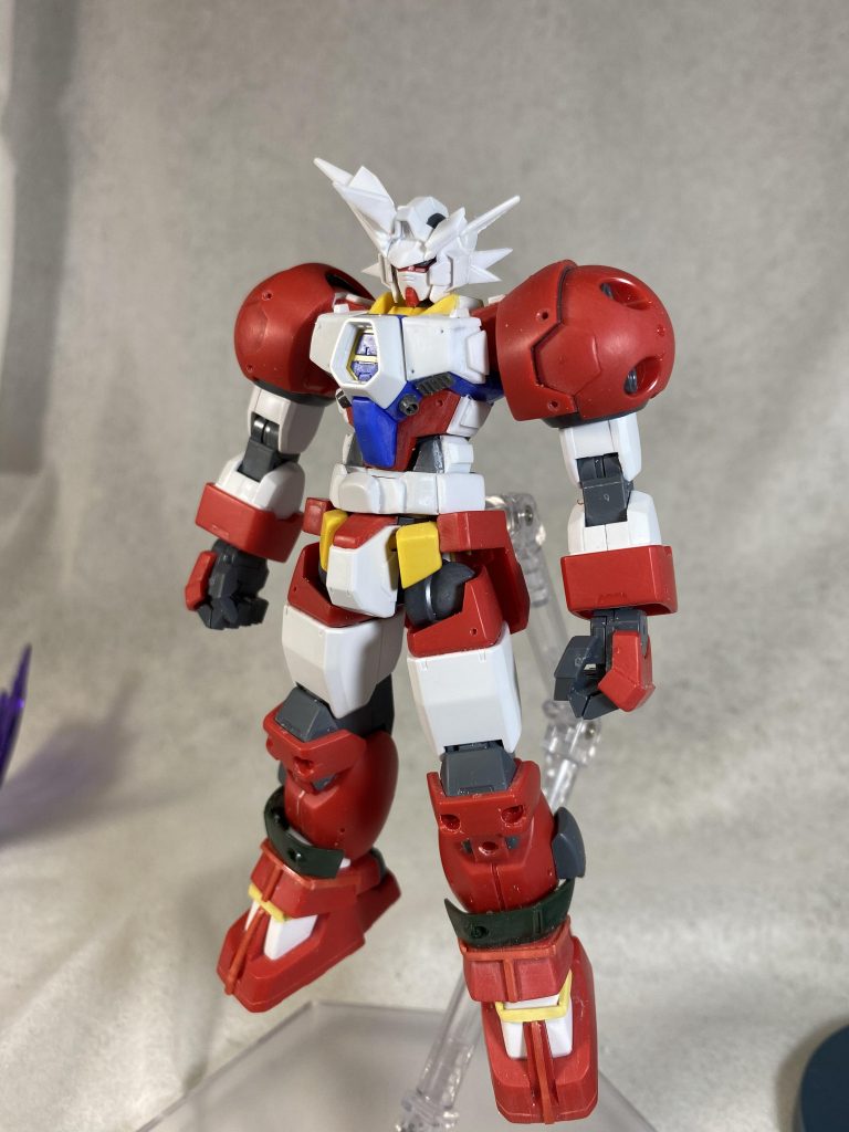 胸周りボリュームアップ。頭部アンテナ改造
塗装直前状態です。
以上で紹介終了です。御覧頂きありがとうごさいました。