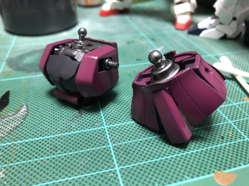 全体的に軽めの黒立ち上げ塗装を施しました。