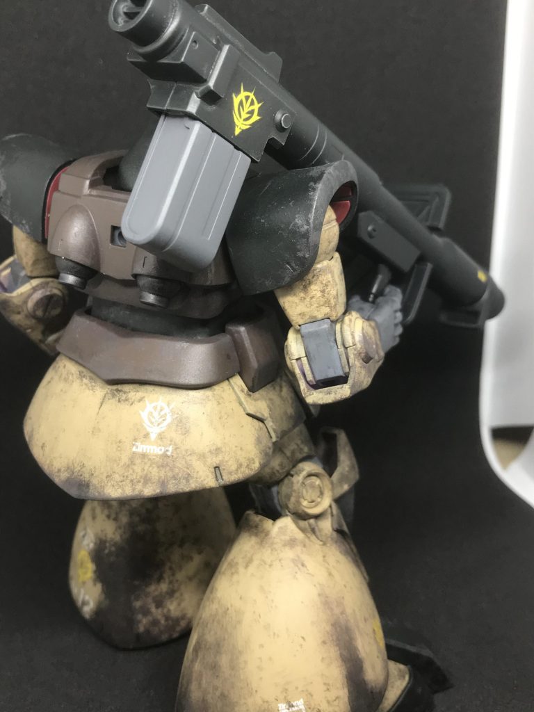 ラケーテンバズは最近入手したのか、まだ綺麗。