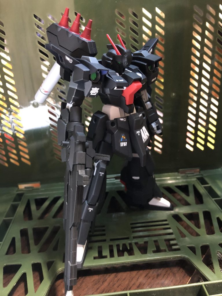 兵装にファンネル3基✨カラーリングはチームカラーの黒をベースに👍🏻そして今回きら機動9課のチーム名を〝STARS〟スターズと命名しました🎉