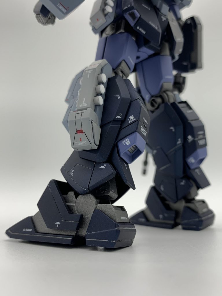 デカールはベルテクスのシステムマーキング、ハイキューパーツのワンカラーコーションデカールをメインに使用しています。