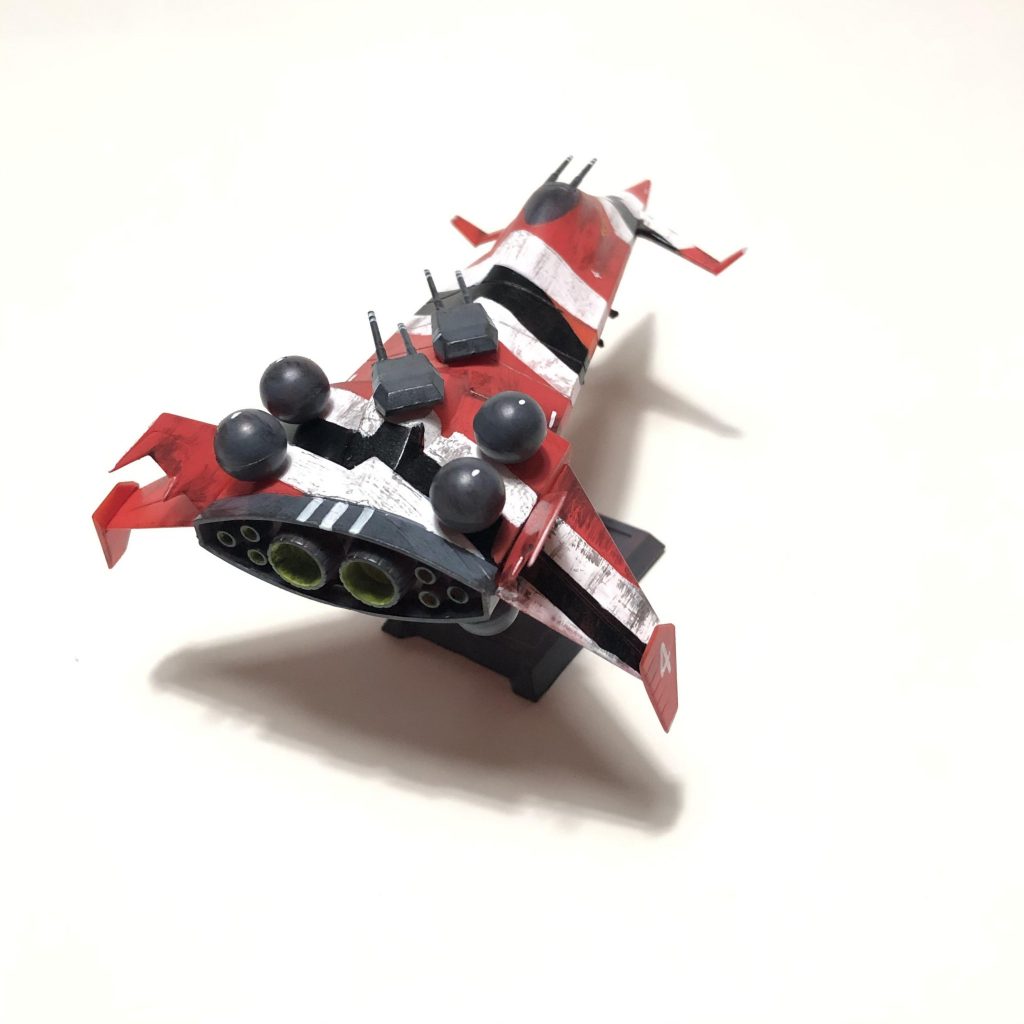 ぐるっと一周

本艦はグワジンタイプ四番艦｢ダロルド｣

艦長や配属等は上記に漏れ不明。

船体全体に施された洋上迷彩が特徴だがその他の大きな性能変更は見当たらない。