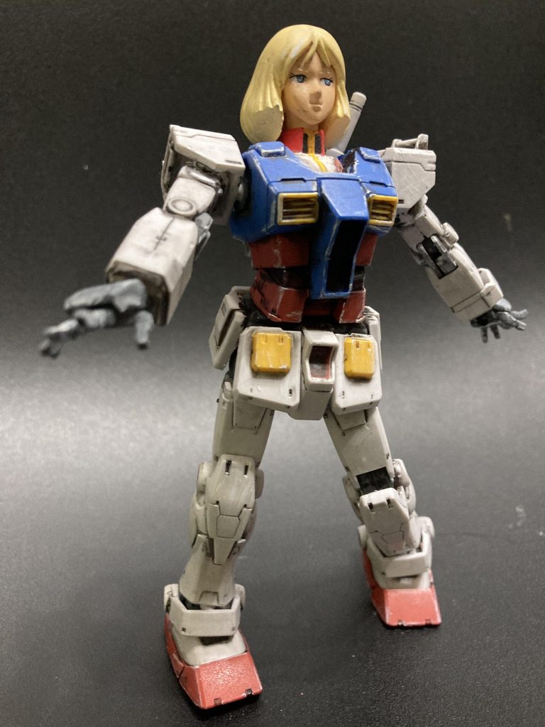 ペプシキャップを着ちゃったシリーズ第5弾です。自分的にセイラさんはプロポーションが良いHGオリジンガンダムがお似合いだと思いました。