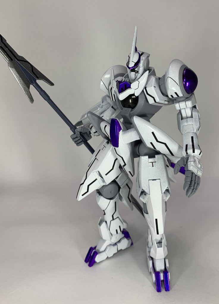 今回のジンクスは以前作ったクシャトリヤの可動域が狭かったのでいろんなアクションができるようにしたいなと思いジンクスシリーズ3体ぐらいを寄せ集め、少し加工を施しました。ネルヴォは神経という意味です。回路が神経っぽいのでつけてみました。似た単語もありましたがそっちは敵がMSでなく使徒になりそうだったのでやめました。   