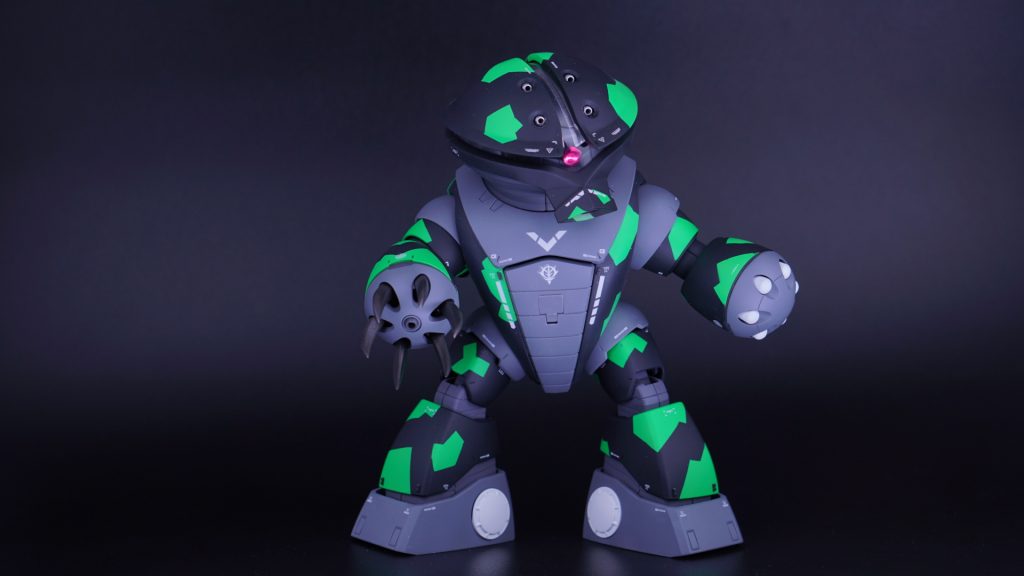 塗装は蛍光グリーンの上に黒を吹いているので、色がキレイにでてくれました🤩