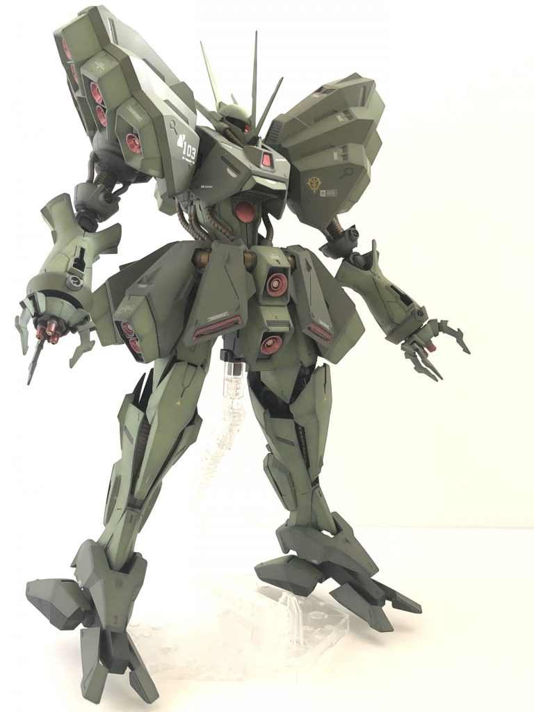 一部にディテールを追加していますが、ほぼキットのままです。マーキングは付属のシールと水転写を組み合わせています。