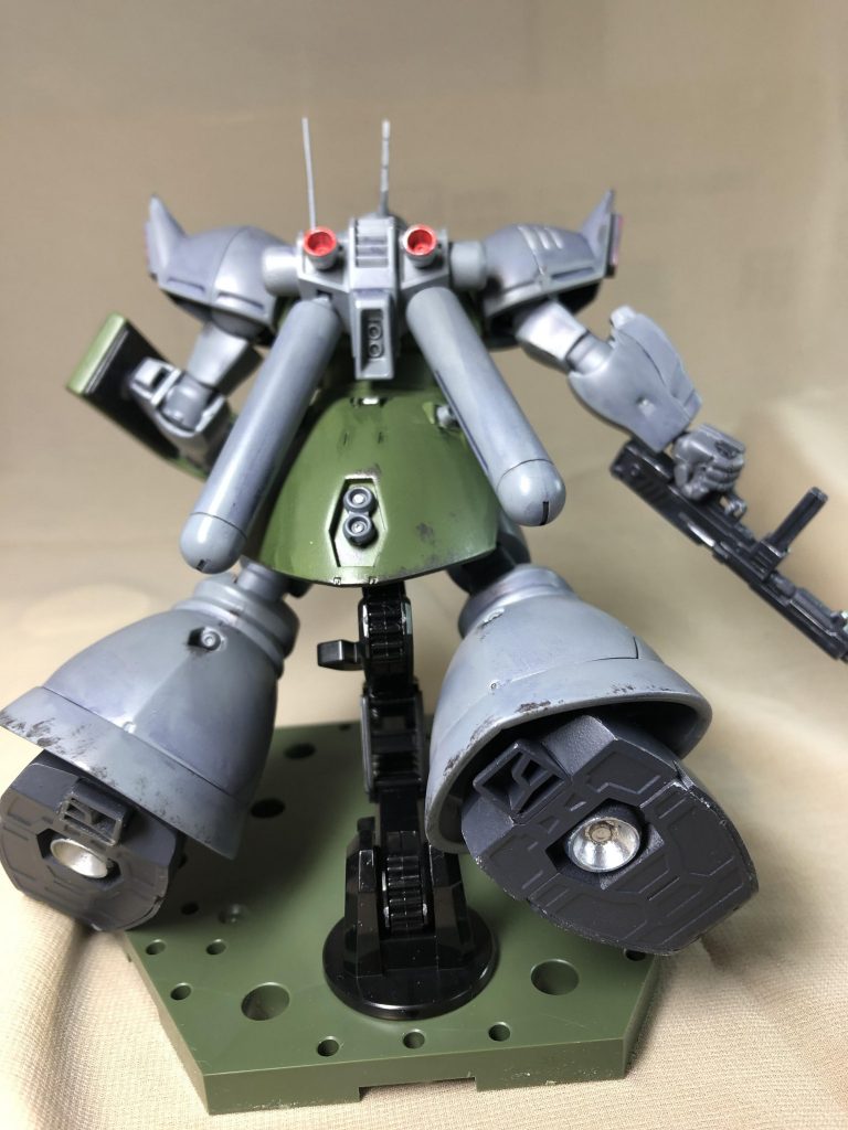 足のブースターも塗りました。