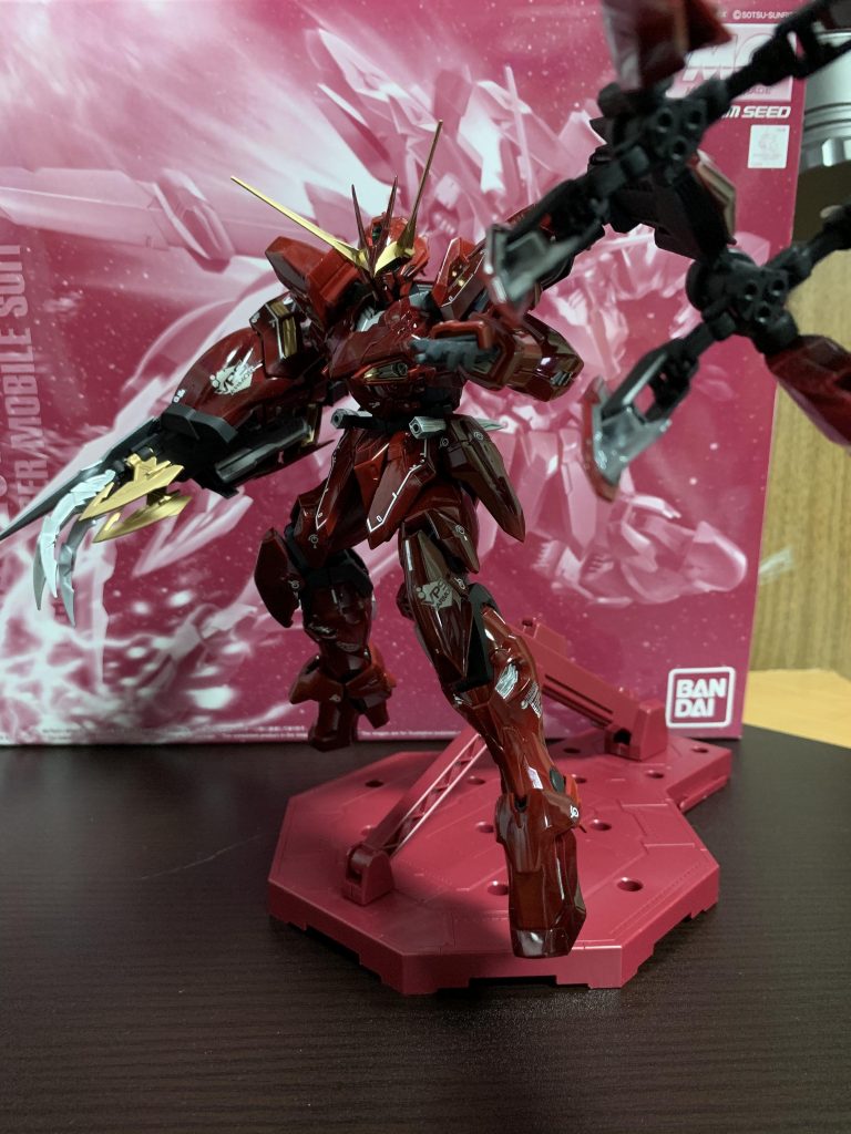 ディバインストライカー