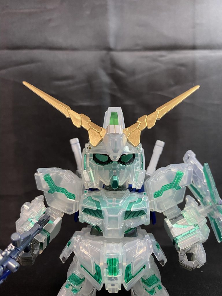 目の周りのクマドリ部分もマーカー塗装、ちょんまげの部分のみシール使用でフィニッシュ！