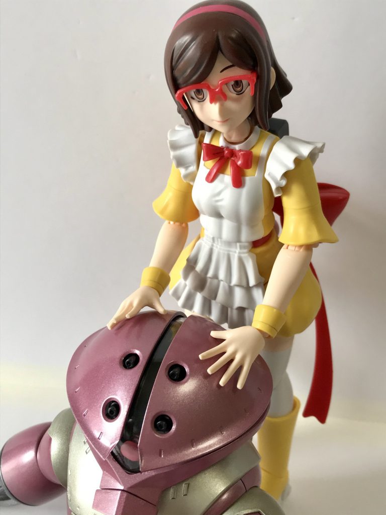 制作途中で過去作の桃色アッガイと(^^)ピンク&ゴールドのアッガイ → https://gumpla.jp/hg/527433