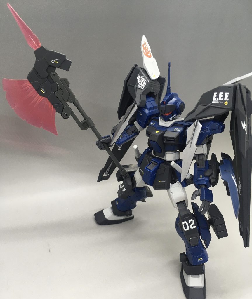 接近戦にはビームハルバート！