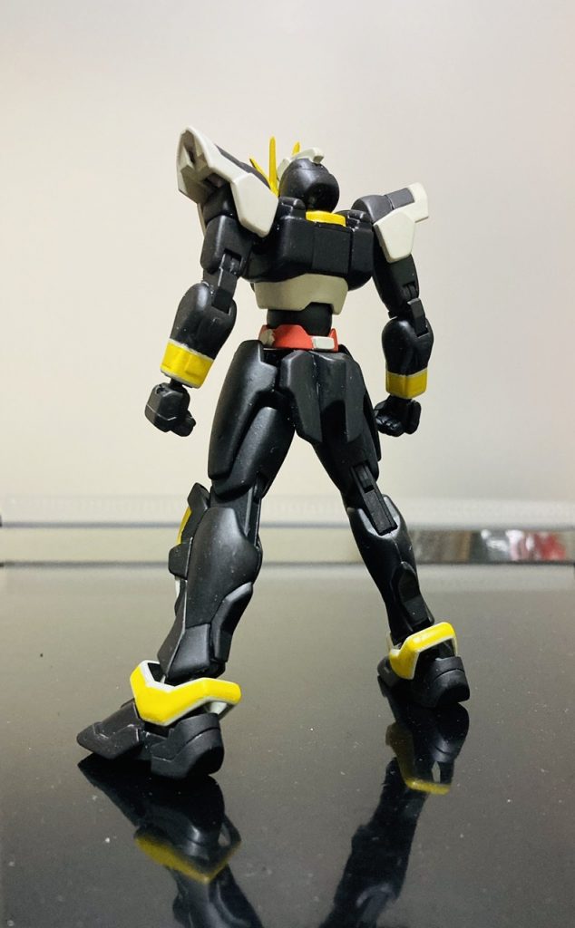 ポーズ　背面　まさにアギト