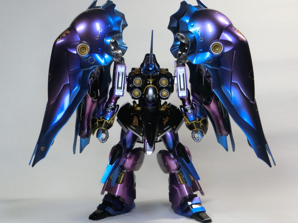 バインダーの青から紫になるグラデーションもいいですが、ピンクから紫、黒になっていくグラデーションも好きです。