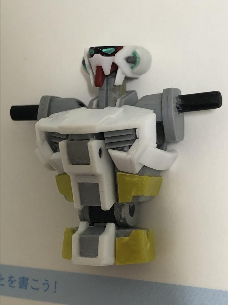 胴体の完成！コックピットも再現してます！