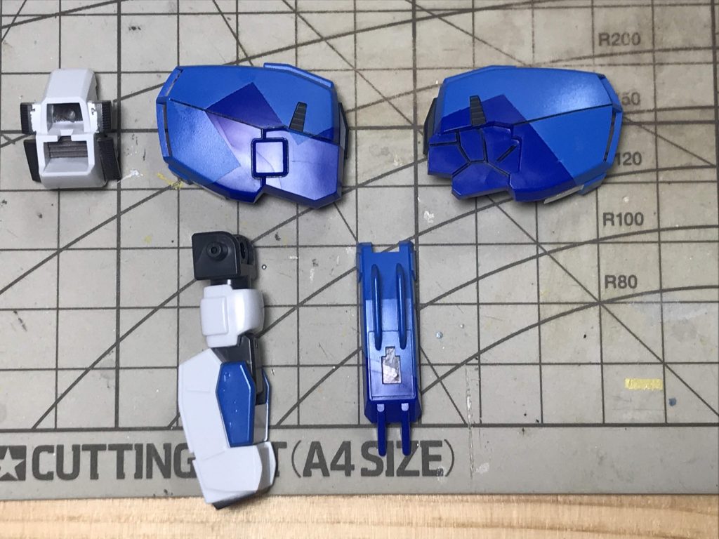 制作風景その2気持ちいい瞬間です！
HGのEx-Sガンダムも、そろそろリバイブして欲しいと思う、今日この頃です。