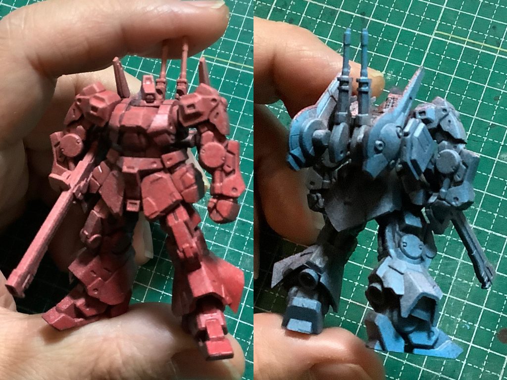 缶スプレー吹いて下塗り。