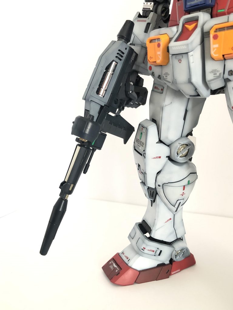 ビームライフル。一部をグレーに。