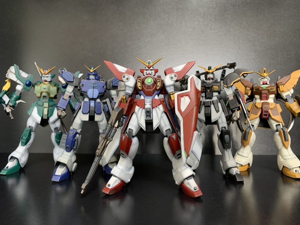 新機動戦隊オペレーションメテオ俺たちは、戦隊だ！！なんて・・・絶対言わなそうなメンバーですよね。ガンダムW放送開始当時、「なんだ今度のガンダム、戦隊みたーい」なんて私の周りでは言われておりました。そのネタを突き詰めてみました。