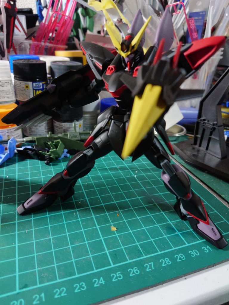 ブリッツは、ボディー、間接はストライク。足はフリーダムを使いました。 