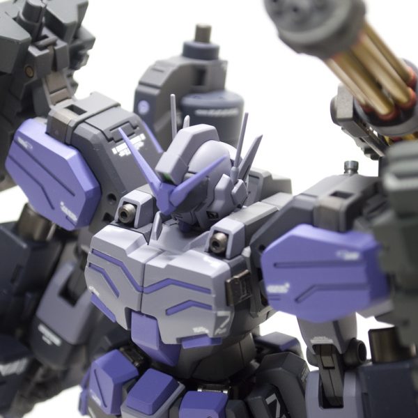 MG ガンダムヘビーアームズ・イーゲル装備改(夜間戦闘仕様)