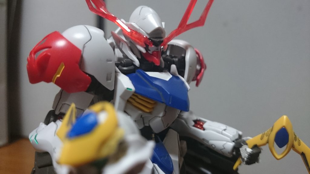 METAL ROBOT魂のバエルにも眼光エフェクト付属するっぽいし、これからまたオーラエフェクト(イエロー)を買い集めなければいけないかもしれない…
