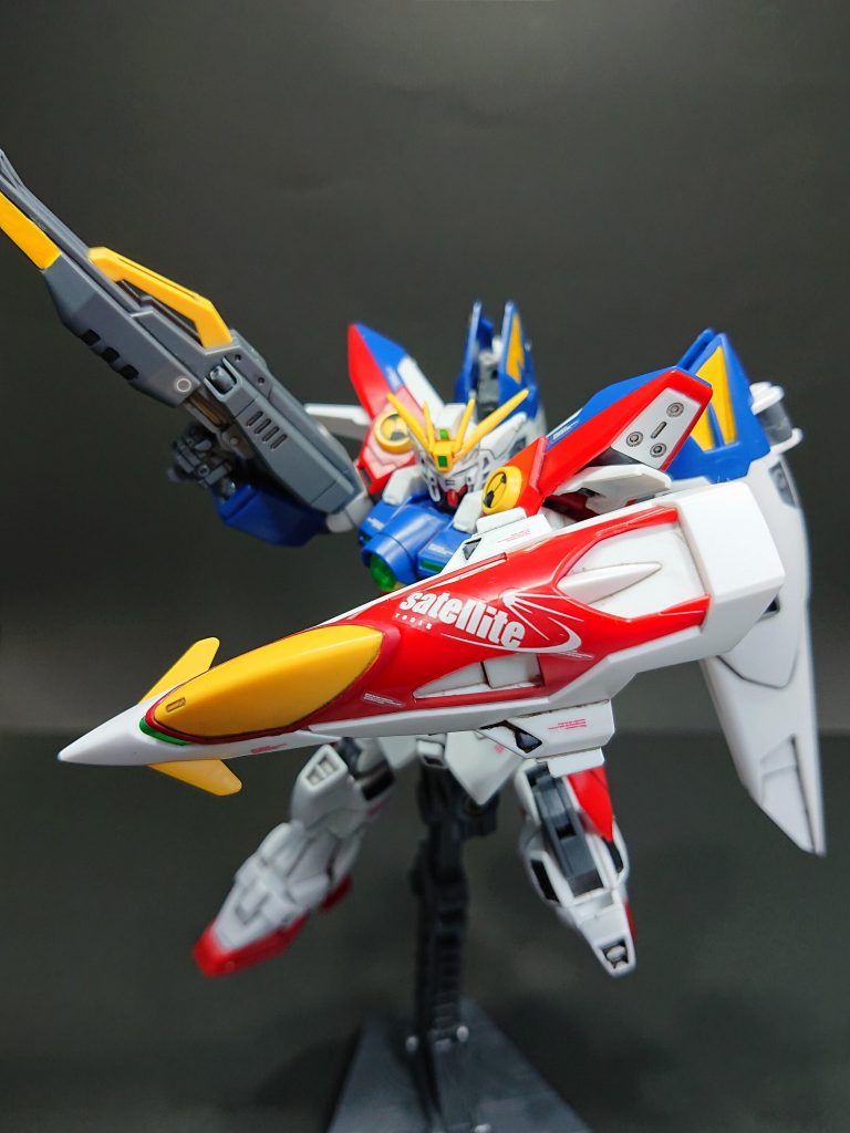 そしていつも通り市販のデカールセットでアクセントを入れてます。シールドのデカールは遊びで入れましたが結構気に入りました（笑）