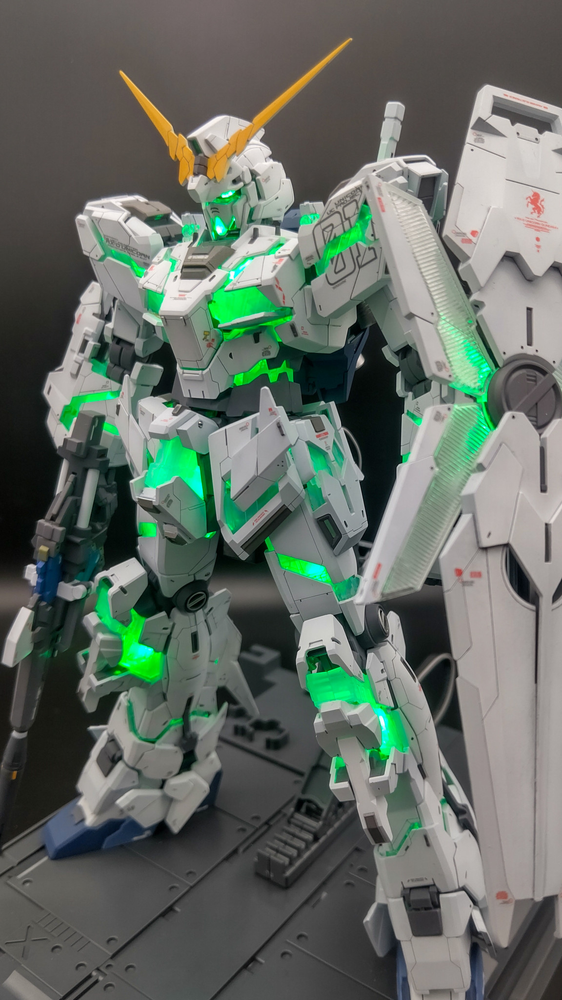 ユニコーンガンダム MGEX 塗装済み 完成品 ガンプラ