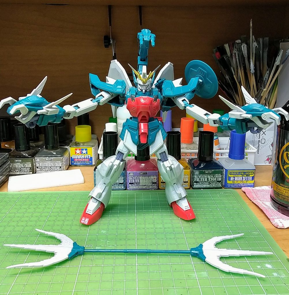 キットを組んだ状態。スタイリッシュなカトキ版とは違う魅力がありますね。