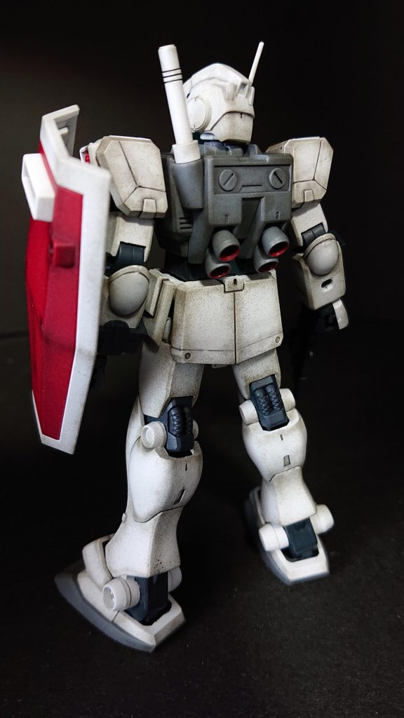 バーニア内部も基本どおり筆塗りしましたが、メッキ塗装で質感上げても良かったかもと反省です。