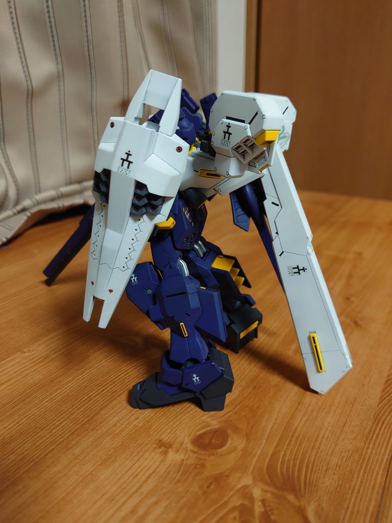 ヘイズルアウスラ–3枚目/制作者：miraruka