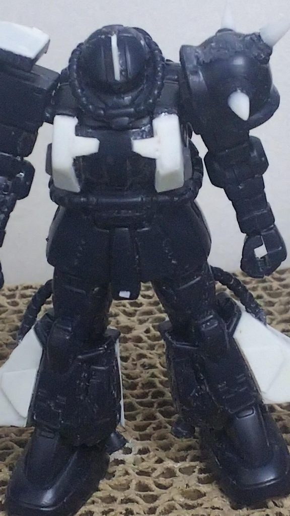 胸部は0.5ミリプラバンで豊胸