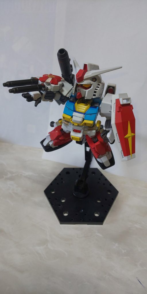 HGなどでもなく、SDでもなく、CSのサイズ感が個人的にカッコいいとカワイイのいいとこ取りって思うわけで🤭CSフレームのおかげでポーズも決まりますしね😉