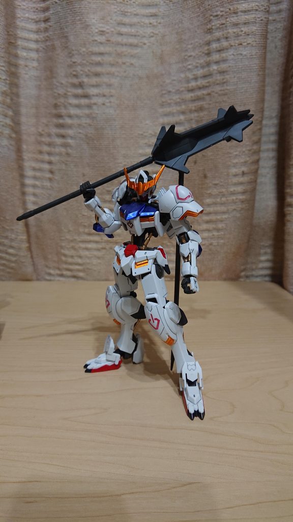 ガンダムマーカーは買ったはいいが使ってない色が沢山あったのでそれらで塗装して見ました。