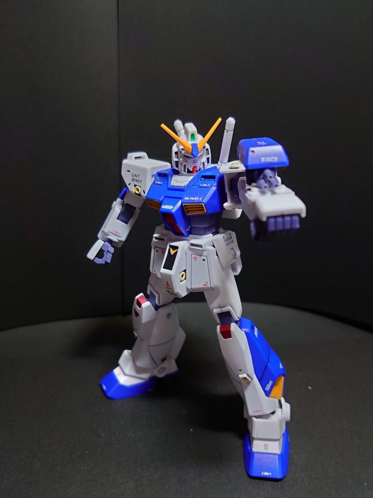 NO.47と初期のHGUCなので、稼働に関してはちょっと厳しい部分もありますが、アレックスといえばガトリング砲ですよね💯元々の付属デカールだけだと下半身がちょっと寂しかったのでハイキューパーツさんのデカールで下半身を中心に情報量アップ⤴