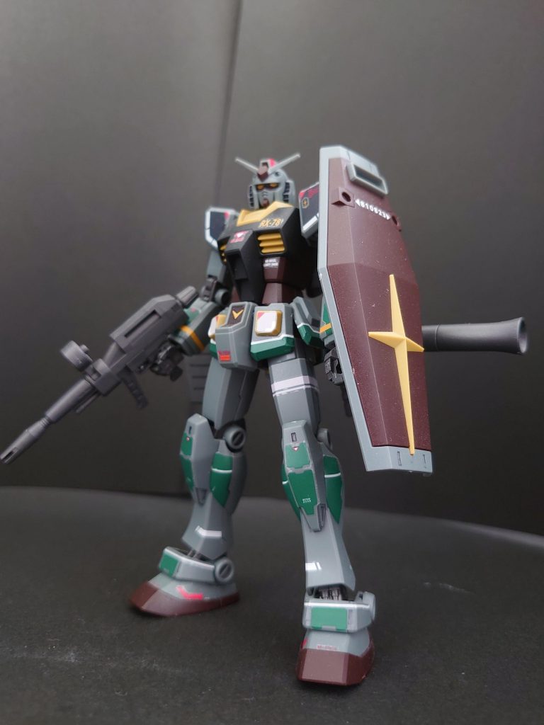 最後はRevive版HGUC✨
細身の現代っ子ですね(笑)
今度、これの通常版も新たに買って塗り直して見ようかと目論んでおります🔥