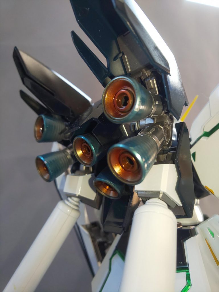 バーニアの焼け表現、初めてやってみたんですがこれで良かったんだろうか…あんまり自信はないですが、でも「ぽく」はなったと思ってます