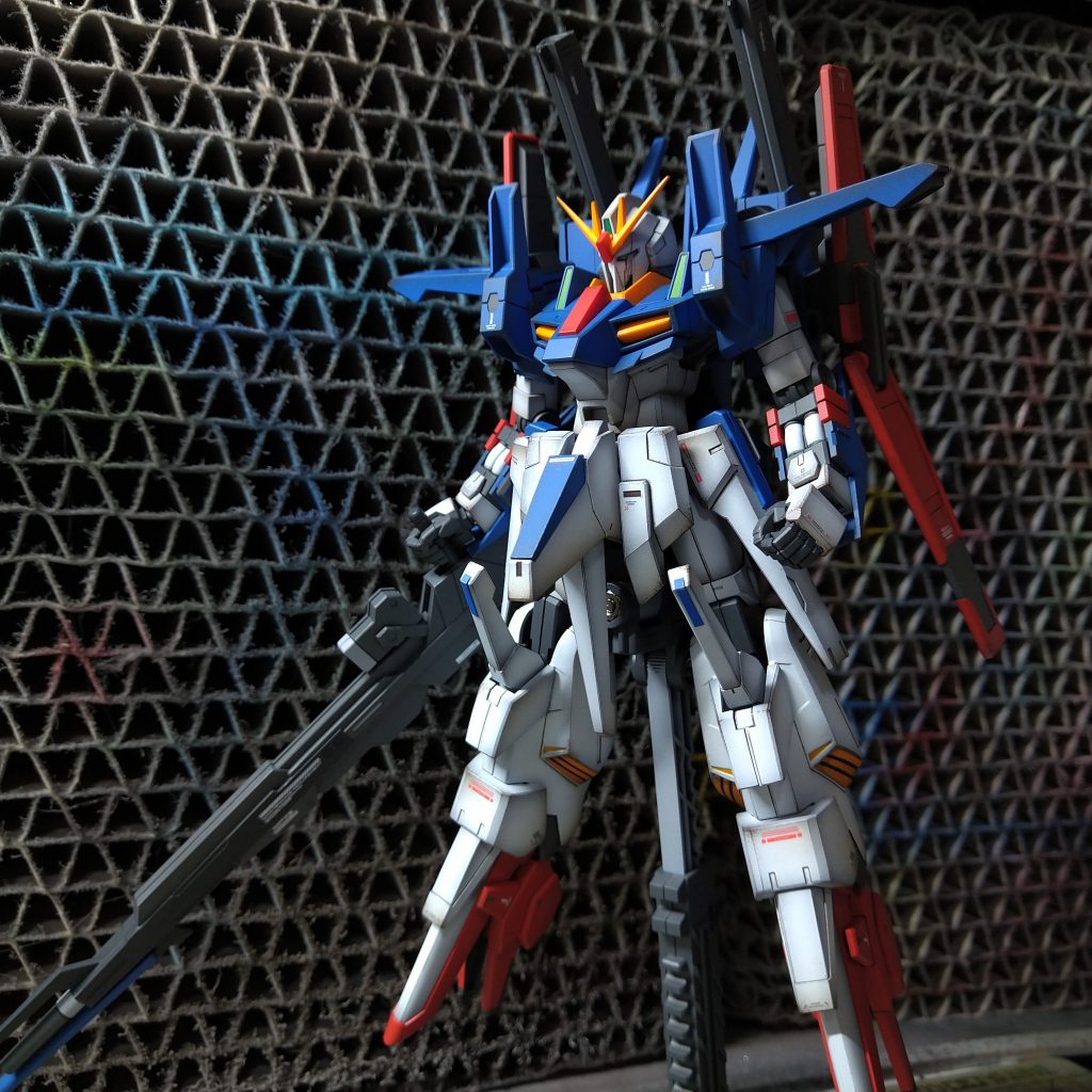 自然光で一枚。自分の制作方法が固まってきたのか、全体的なクオリティは段々上がってきてると思います（自画自賛）