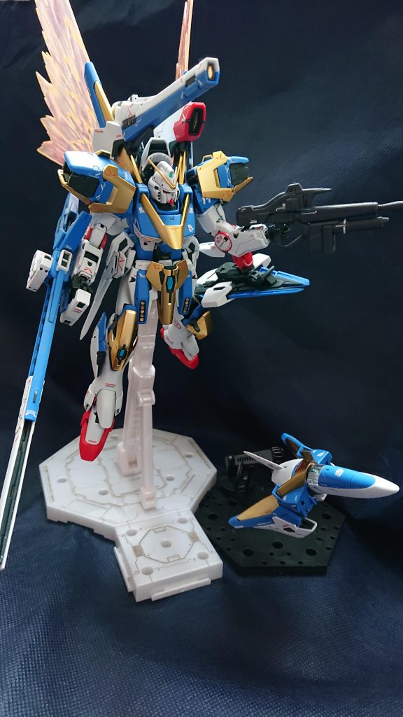 光の翼[赤]と
コアファイター