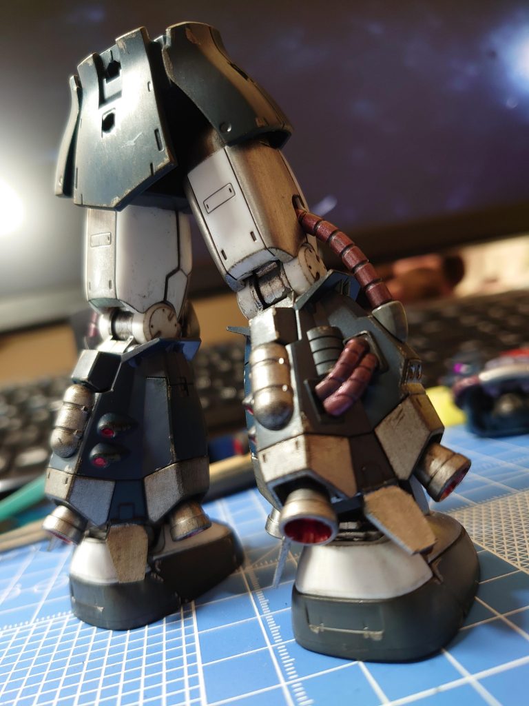 動力パイプと成型色の配色はお気にいりです。