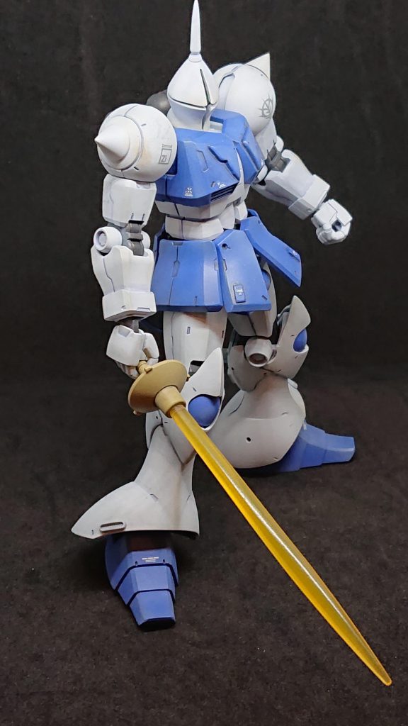 胸部にプラ板で装甲追加