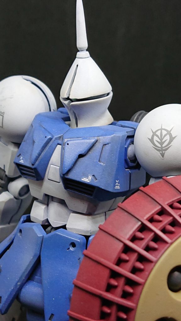 目付き鋭くなってるでしょうか？