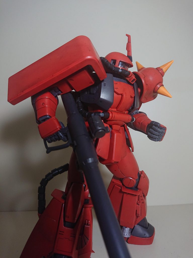 モノアイはやっぱり光らせたいなぁ～と組み上げてから後悔…