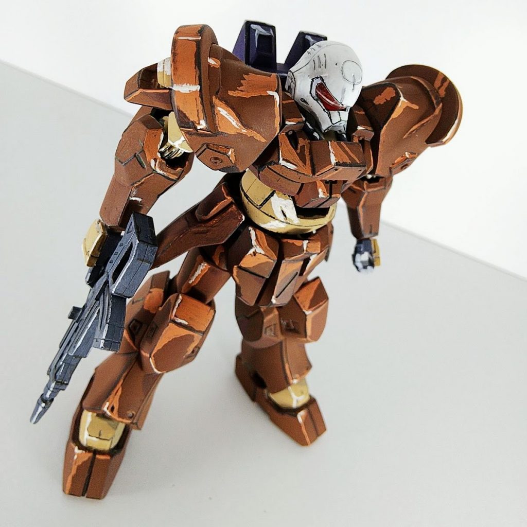 この角度を光源として、明るめの色で塗っています。肩の曲線が独特なので、ハイライトや影の入れ方が難しかったです。