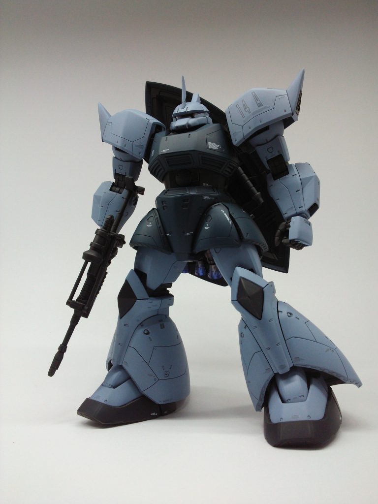 肩と腰のみスジボリ追加しました。